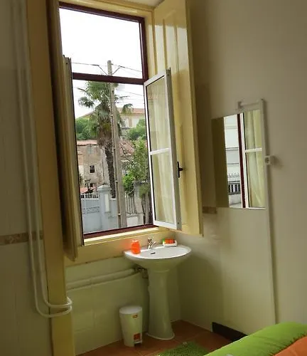 Local Duarte's * Κοΐμπρα