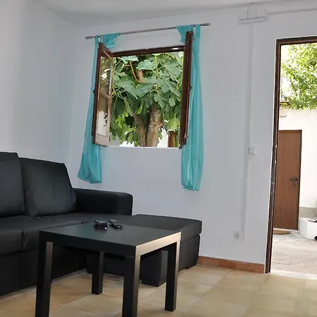 Local Duarte's Guest house